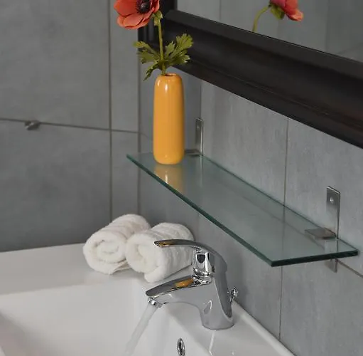 Aspro Villas Piso Livadi